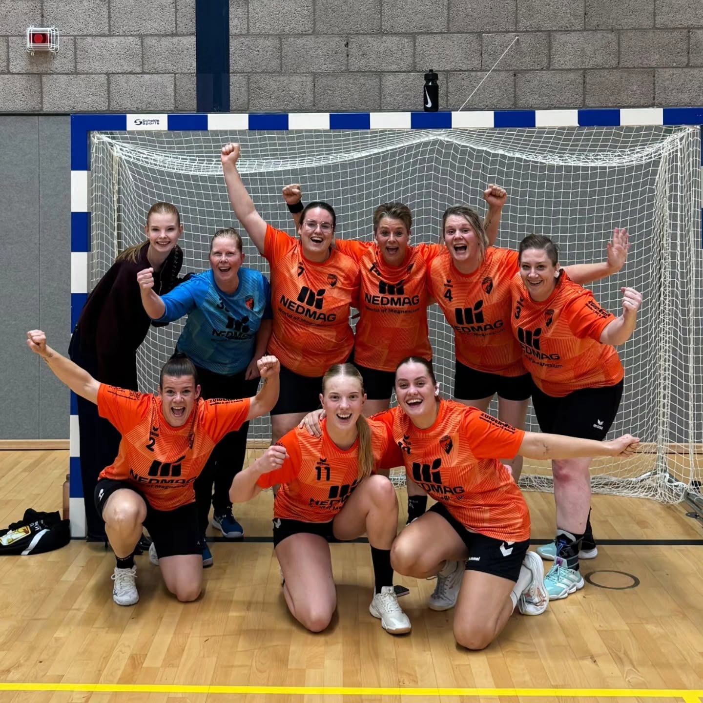 Sterke overwinning voor de dames midweek